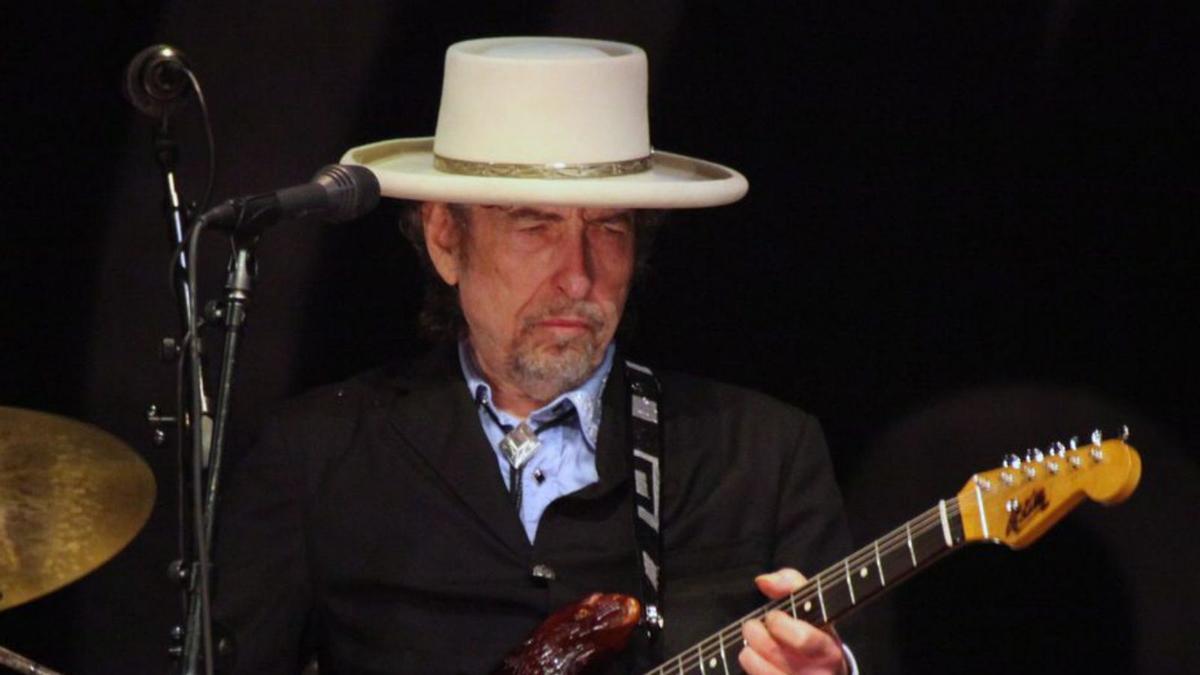 Bob Dylan, durante un concierto en Tel Aviv.  | // EFE