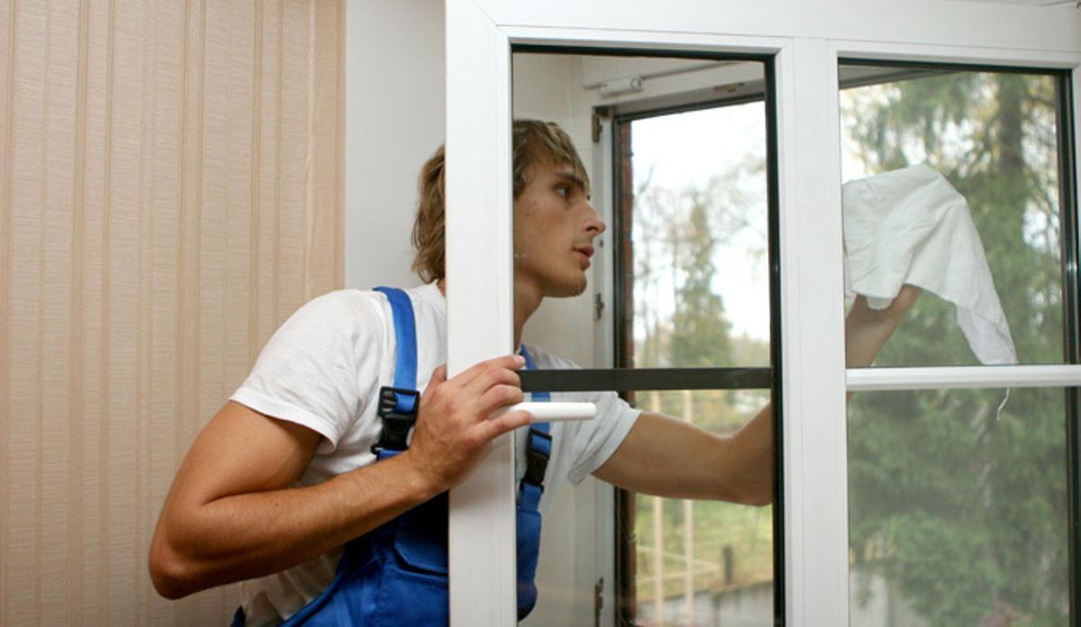 Este es el día exacto en el que debes limpiar las ventanas de casa