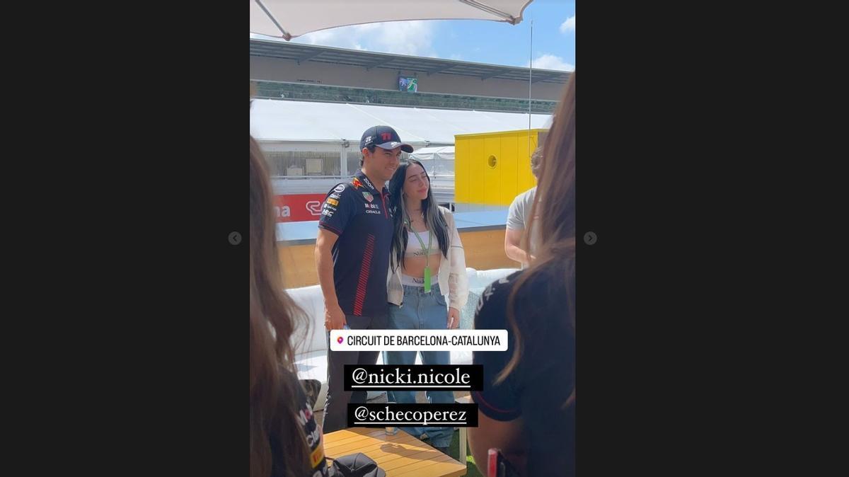 La cantante argentina Nicki Nicole y el piloto mexicano Checo Pérez