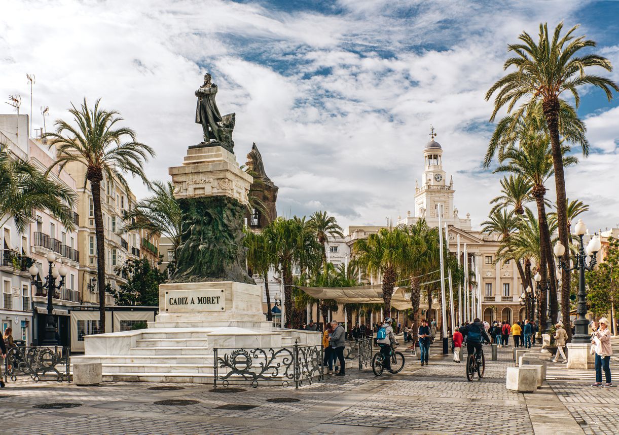 Pasea por la Cádiz más gastronómica