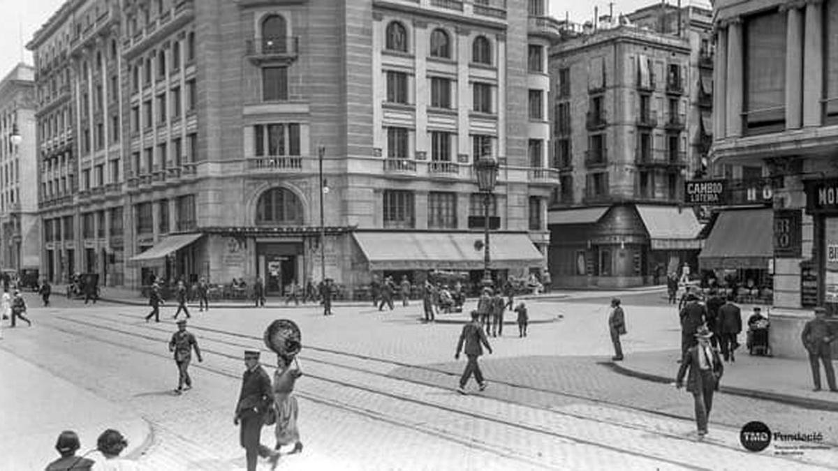 Una de las fotos históricas de la Fundación TMB.