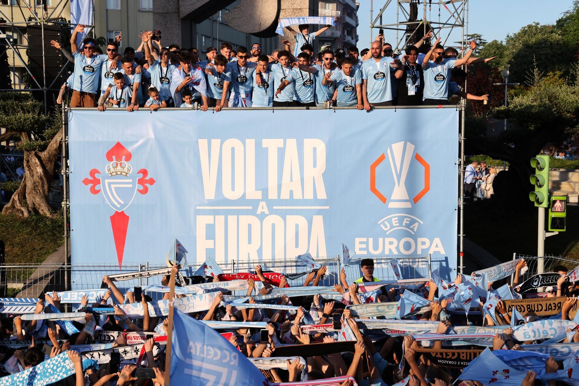 El Celta celebra por todo lo alto su llegada a Europa