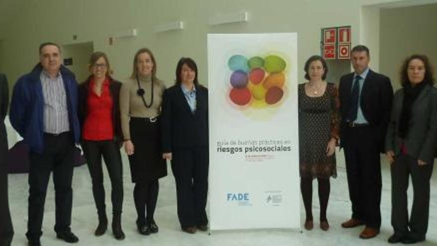 Los representantes de las empresas y de FADE que participaron en las jornadas de Oviedo.