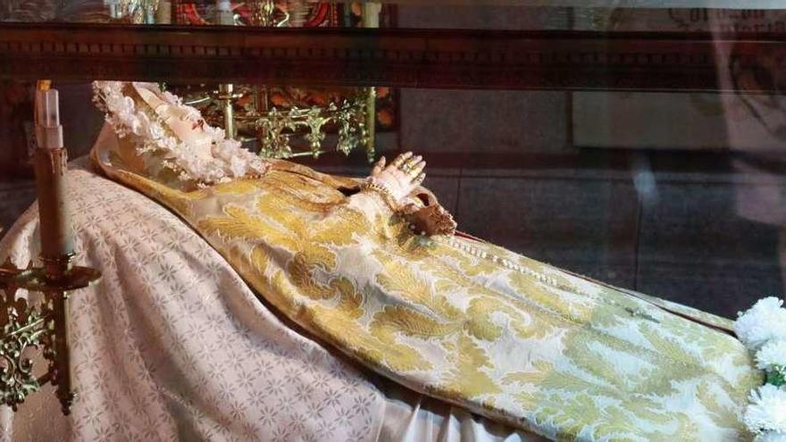 La Virgen del Tránsito en su camarín en la iglesia conventual del Corpus Christi.