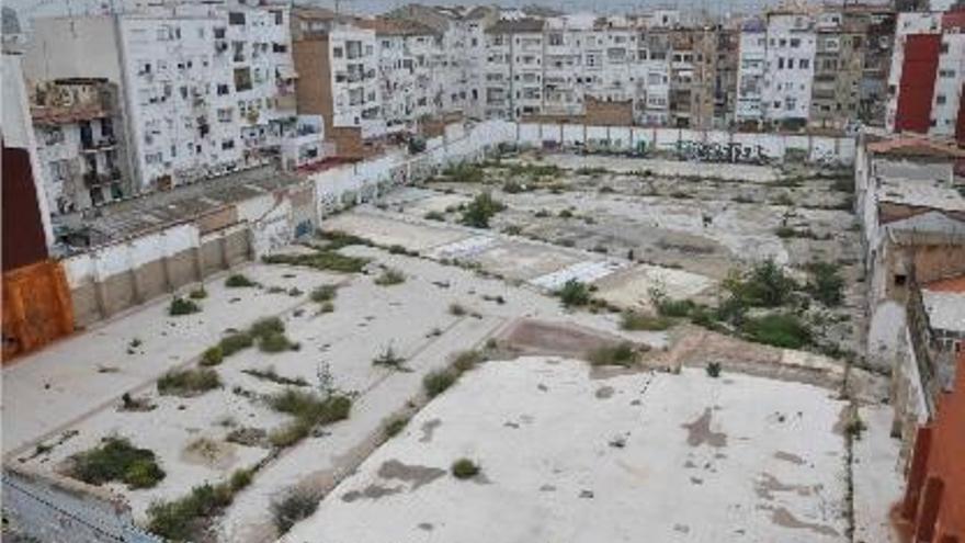 El solar donde está previsto el colegio ocupa 7.000 m2 en la calle Puerto Rico.