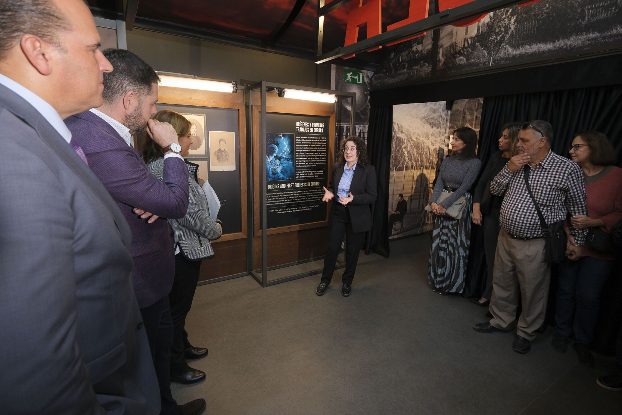 Exposición itinerante sobre Nikola Tesla en el parque de San Telmo