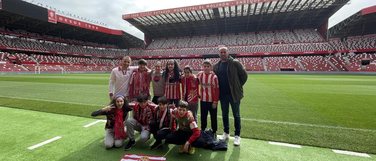Una victoria por Quini: la iniciativa para guiar al Sporting al ascenso del Colegio Santa Olaya y la nieta del Brujo
