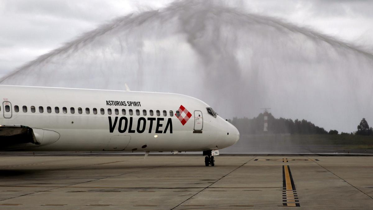 El Gobierno autoriza la inyección de 200 millones en la aerolínea Volotea.