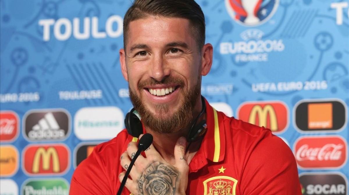 ecarrasco34252151 this uefa handout image taken on june 12  2016 tak160615135201