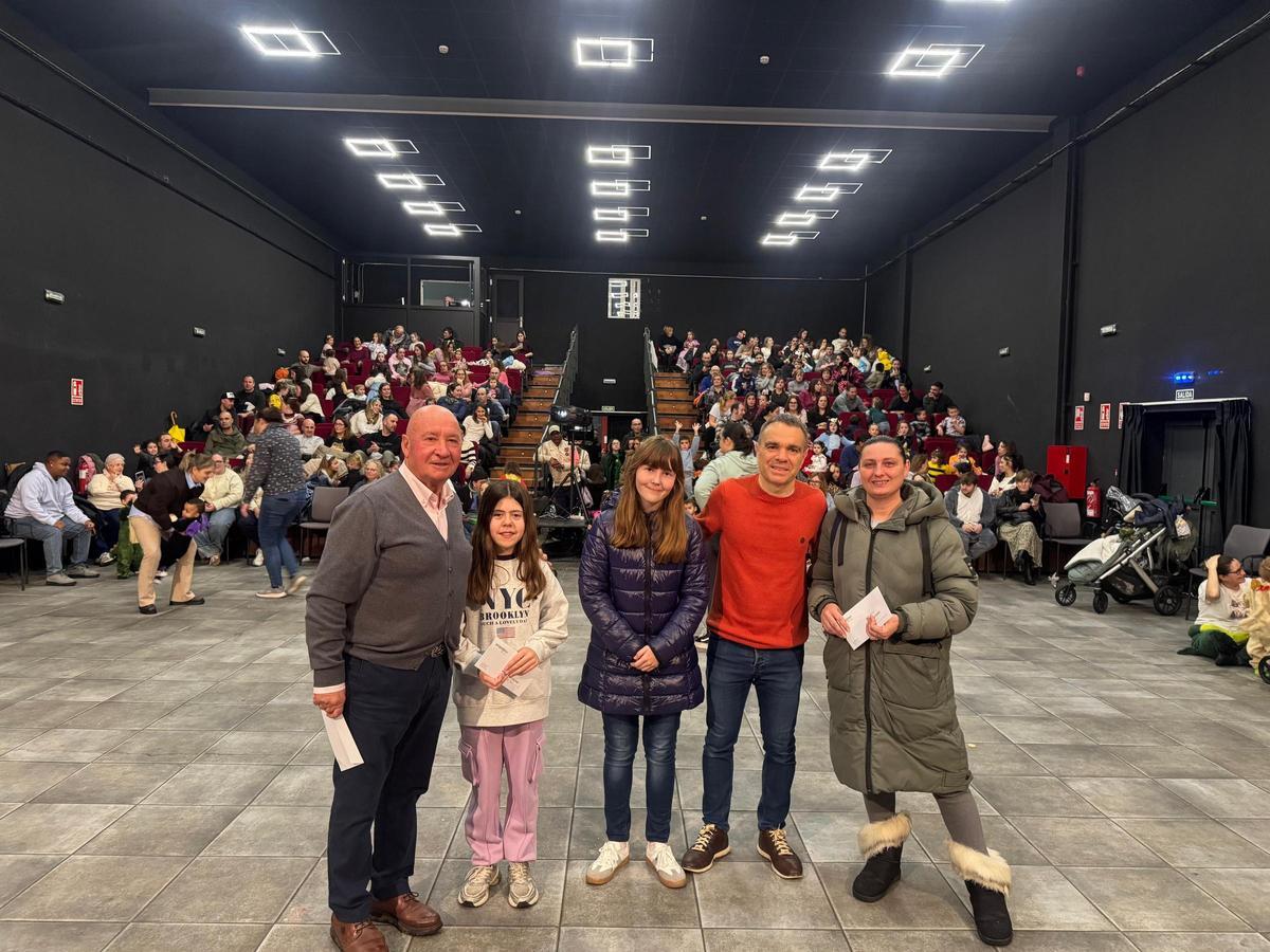 EN IMÁGENES: La animación del lunes de Antroxu en Corvera