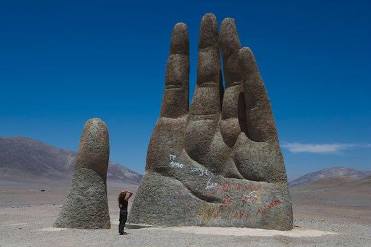 La mano del desierto