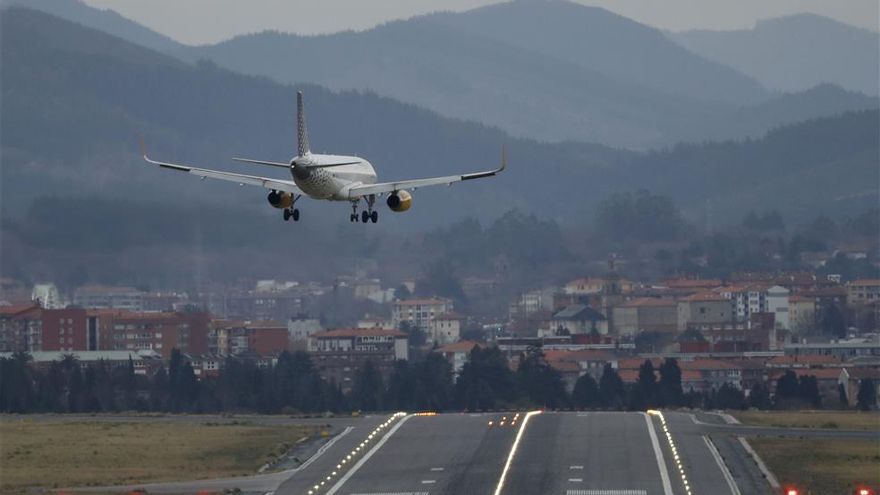 La despiden por no poder regresar a España durante el confinamiento