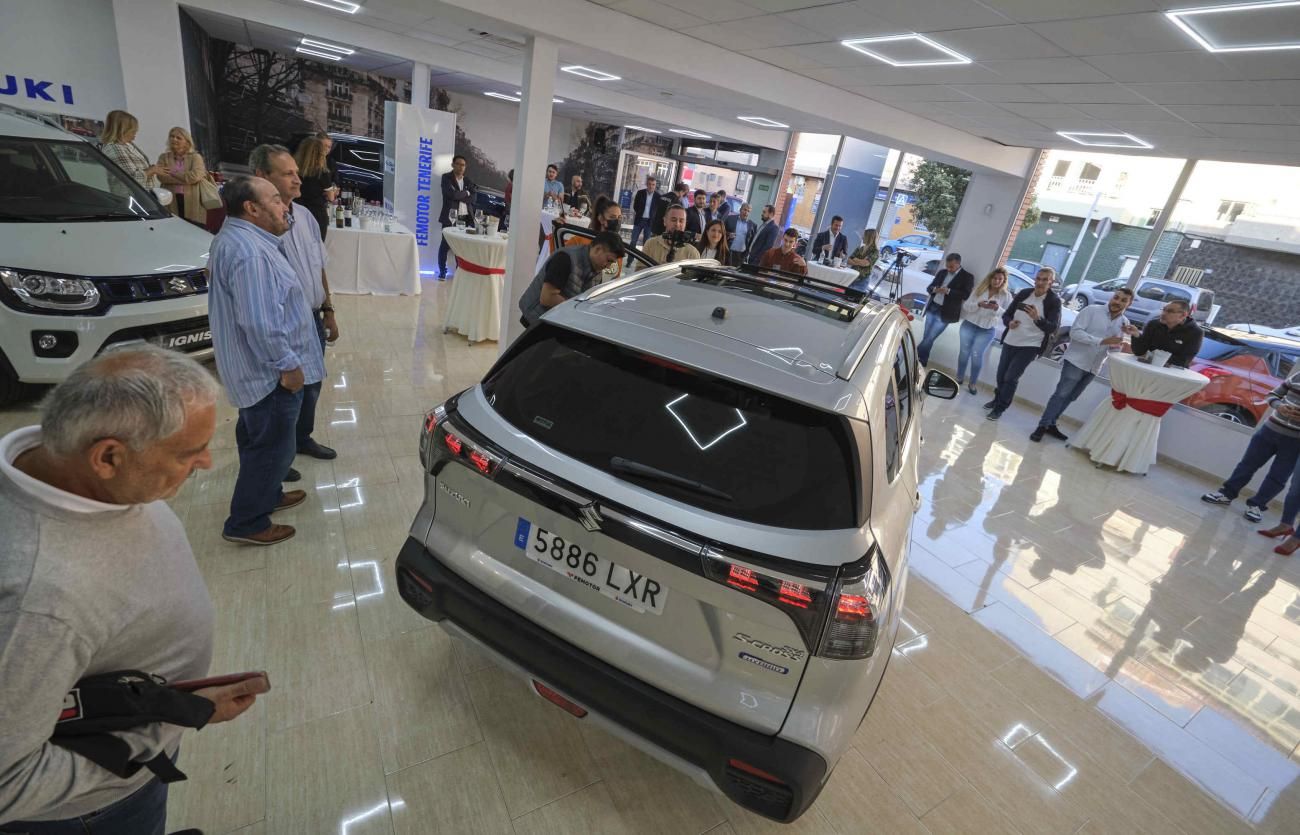 Presentación de Suzuki a la embajadora de marca