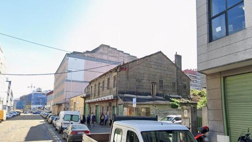 Beiramar da Xente alerta del inicio de las demoliciones de la antigua conservera Sacco: «Unha perda irreparable»