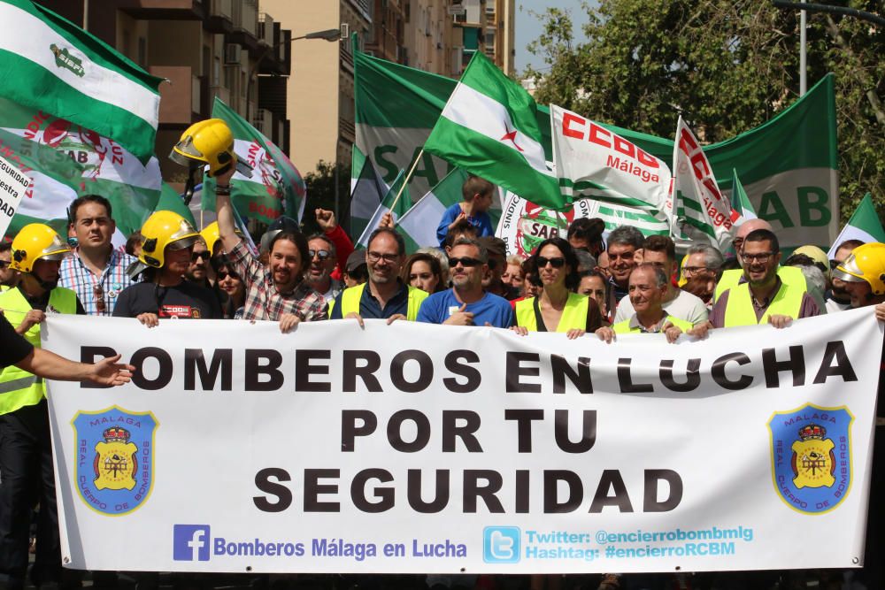 Manifestación de los bomberos de Málaga