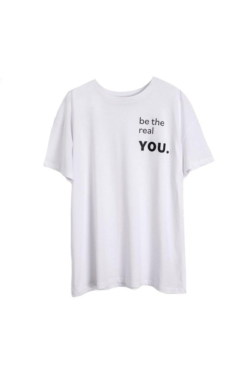 Camiseta #BeTheRealYou de Amichi. (Precio: 19, 99 euros)