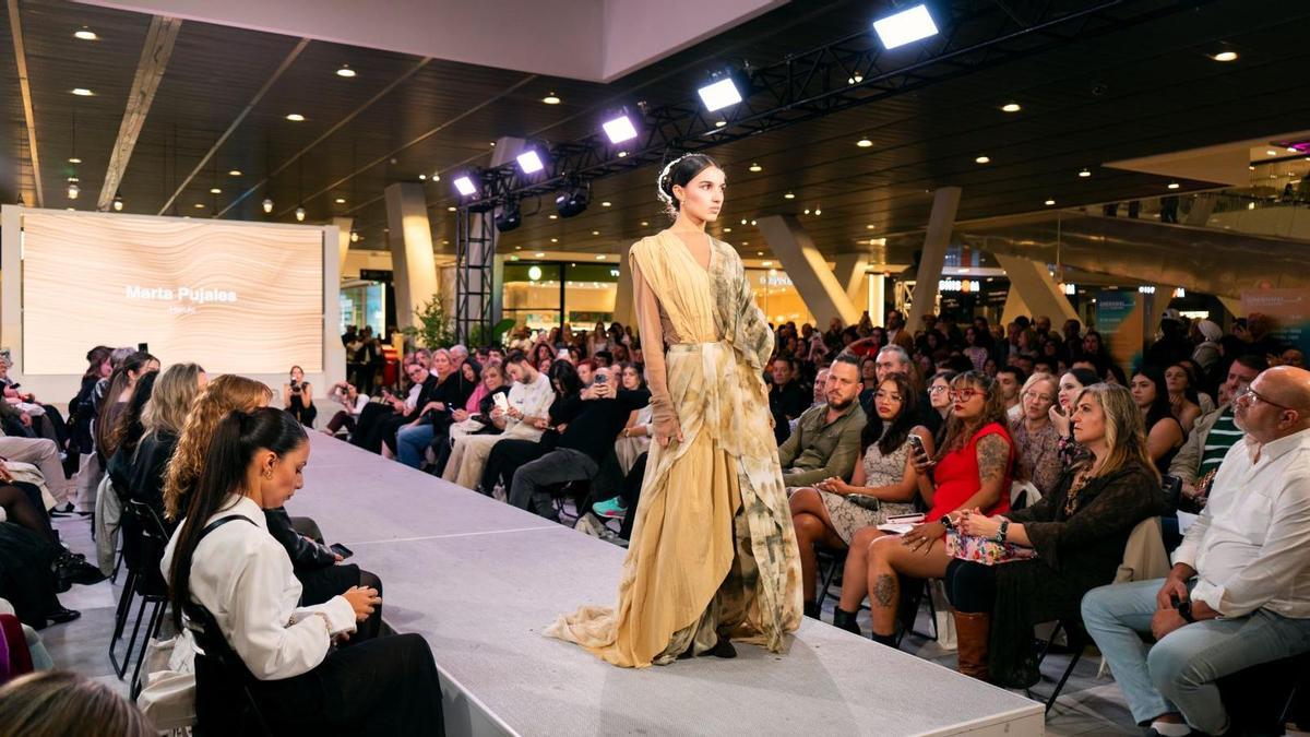 Desfile Greenwalk Awards 2025, celebrado en Vigo.