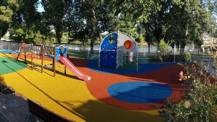 Los parques infantiles de Pelambres y Obispo Nieto, abiertos al público
