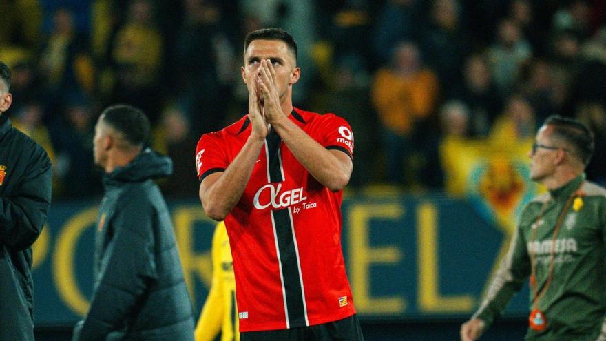 Valjent saluda a la afición del Mallorca desplazada a La Cerámica.