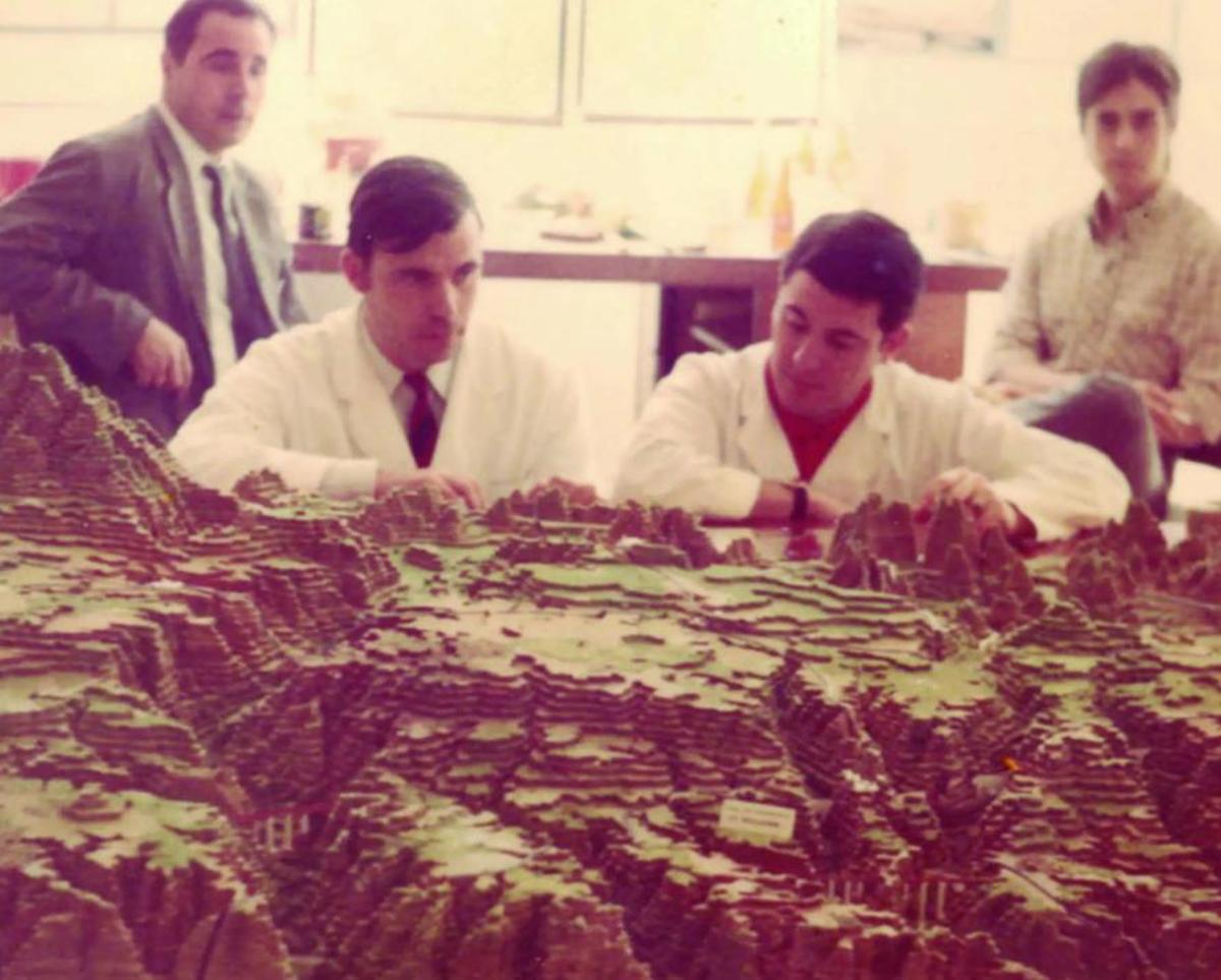 Primeros compases de la compañía Ayesa.