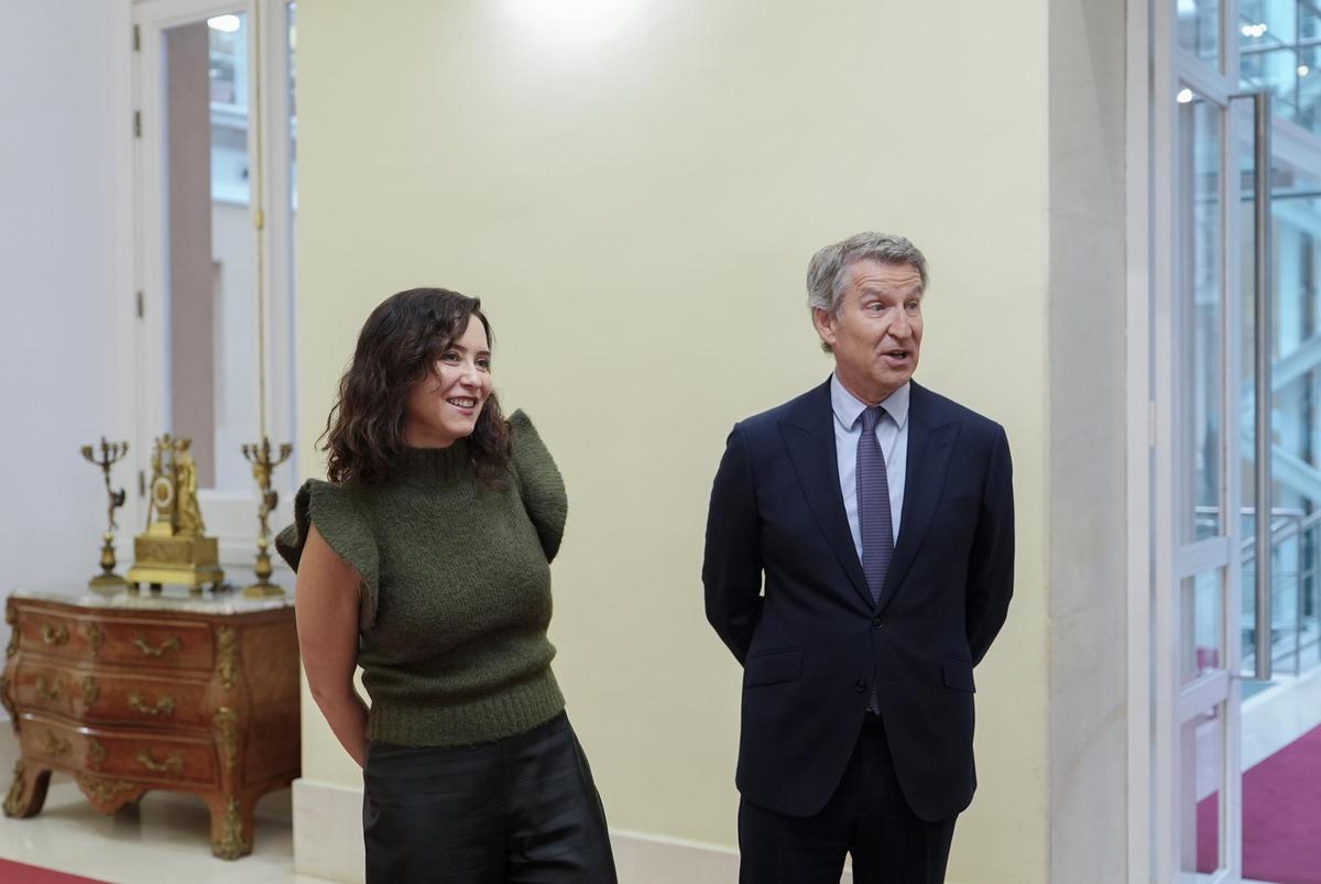 La presidenta madrileña, Isabel Díaz Ayuso, y el presidente del PP, Alberto Núñez Feijóo.