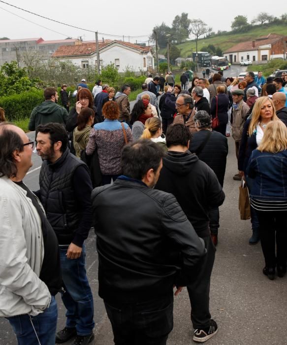 Protesta por los desahucios en La Camocha