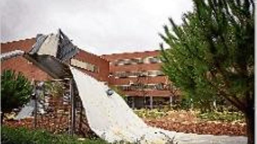 Una dona mor a causa del  fort temporal a Badajoz