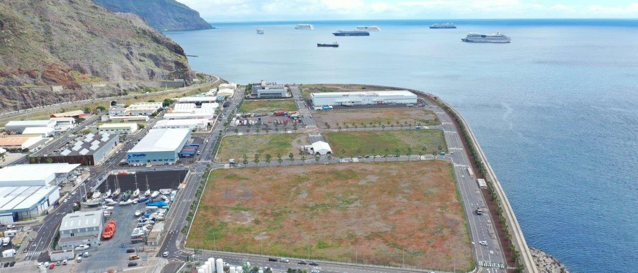 Zona franca del Puerto de Santa Cruz de Tenerife donde se instalará la empresa de fabricación de plantas de electrólisis.