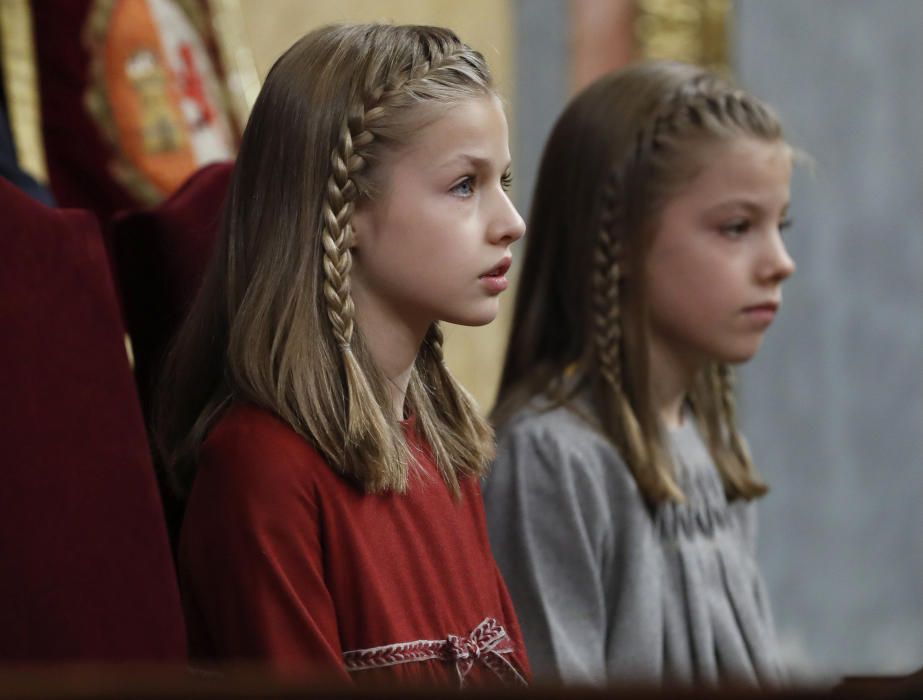 Leonor y Sofía, protagonistas en el Congreso