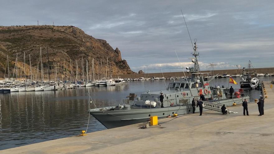 El patrullero &quot;Formentor&quot; atraca en el puerto de Xàbia