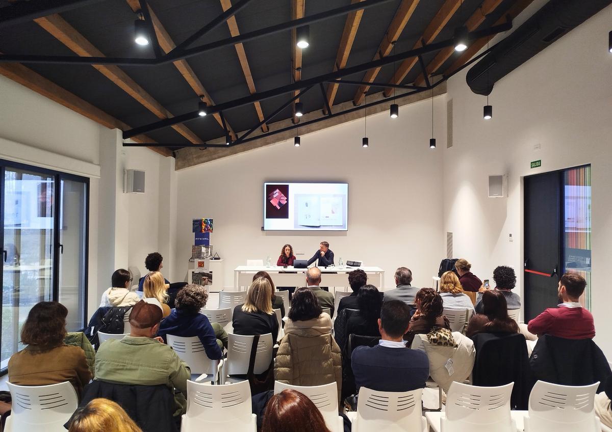 Una de las jornadas de Ateval en Ontinyent.