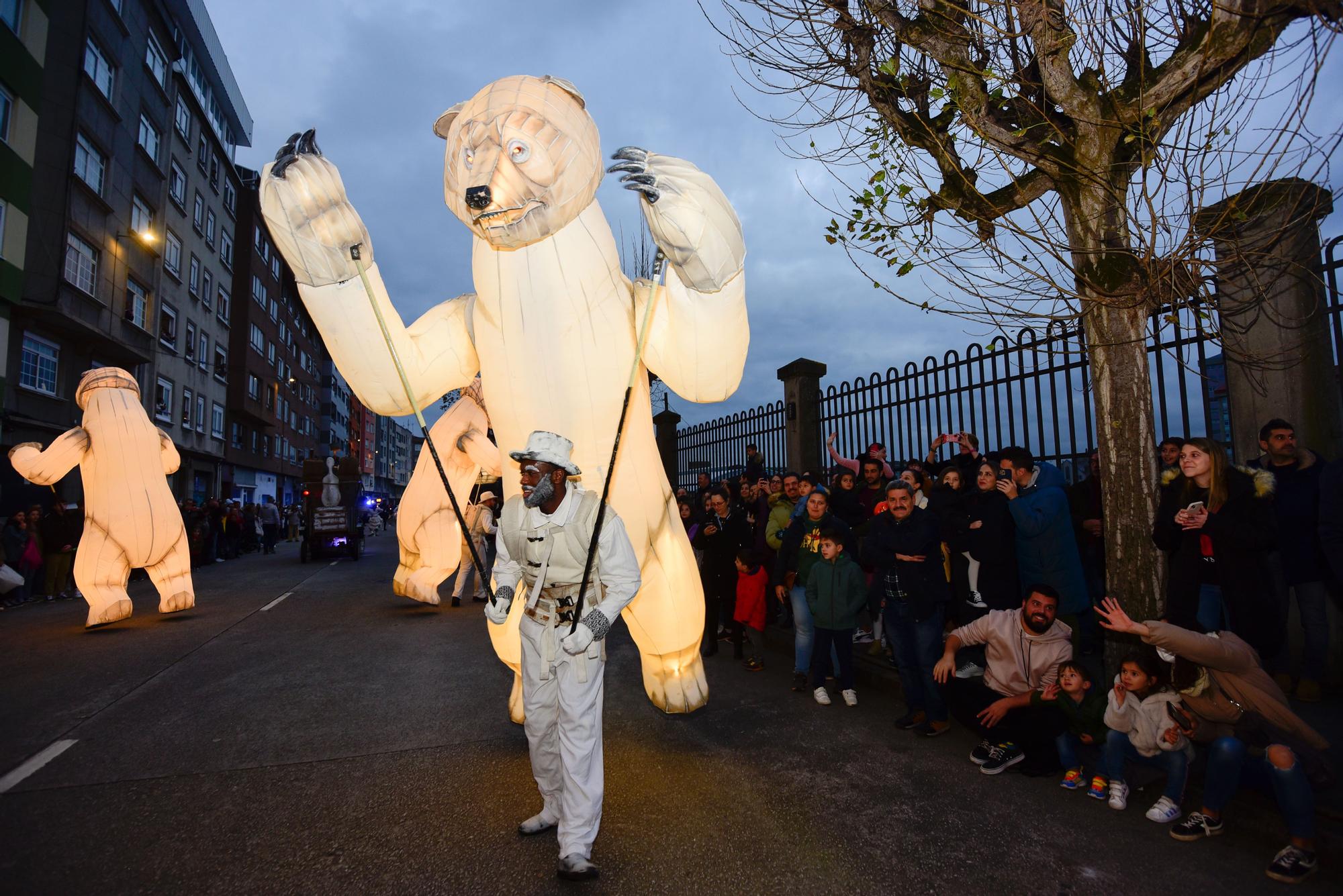 Todas las imágenes de la cabalgata de Reyes Magos 2023 en A Coruña