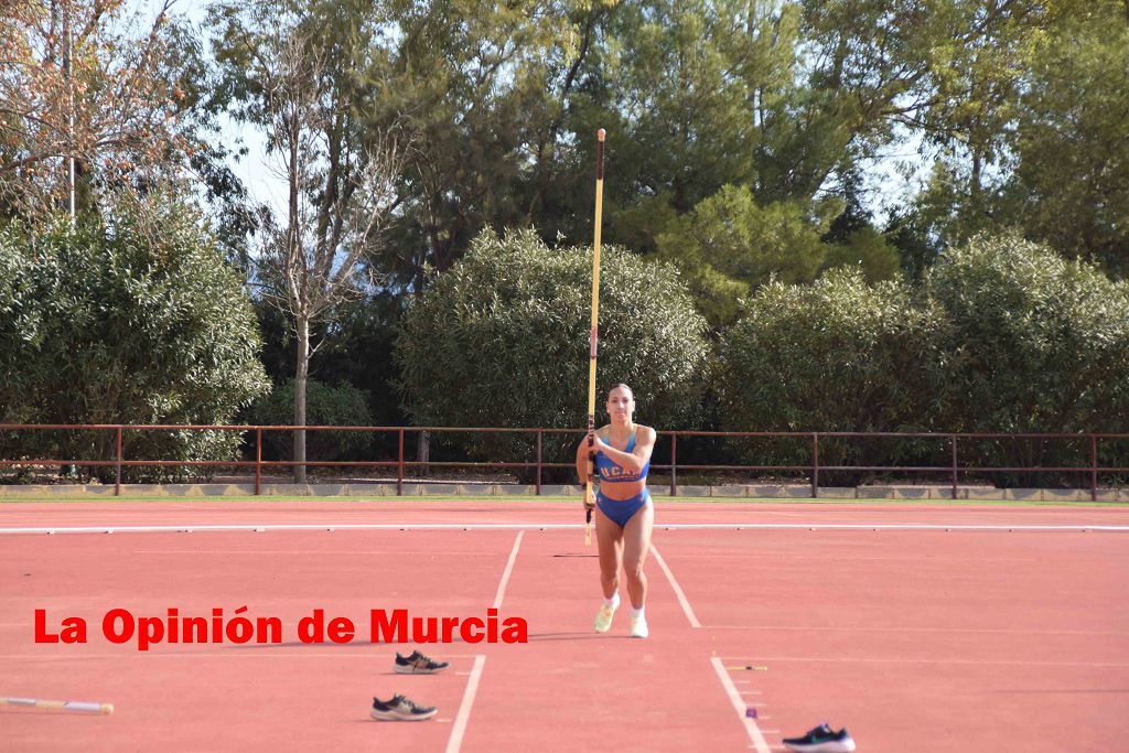 Regional absoluto y sub-23 de atletismo en Lorca (I)