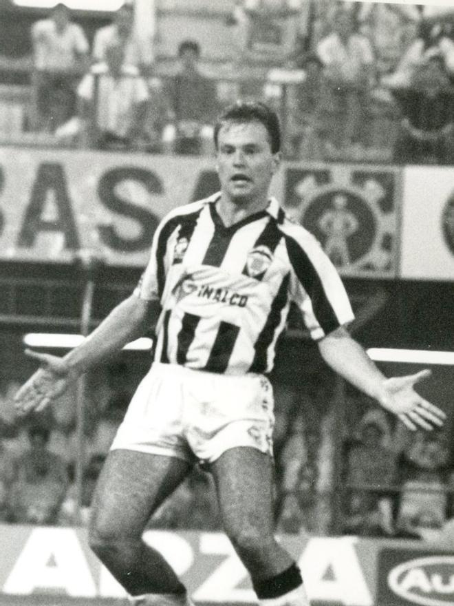 Pepe Mel es el autor del último gol del Castellón al Dépor en Castalia, en 1988.