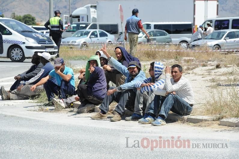 Protesta hortofrutícola en una empresa de El Raal