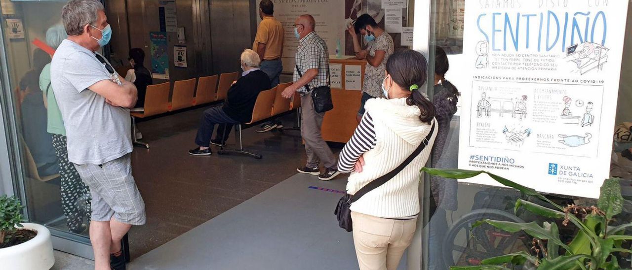 Pacientes esperando a ser atendidos en el PAC vigués.