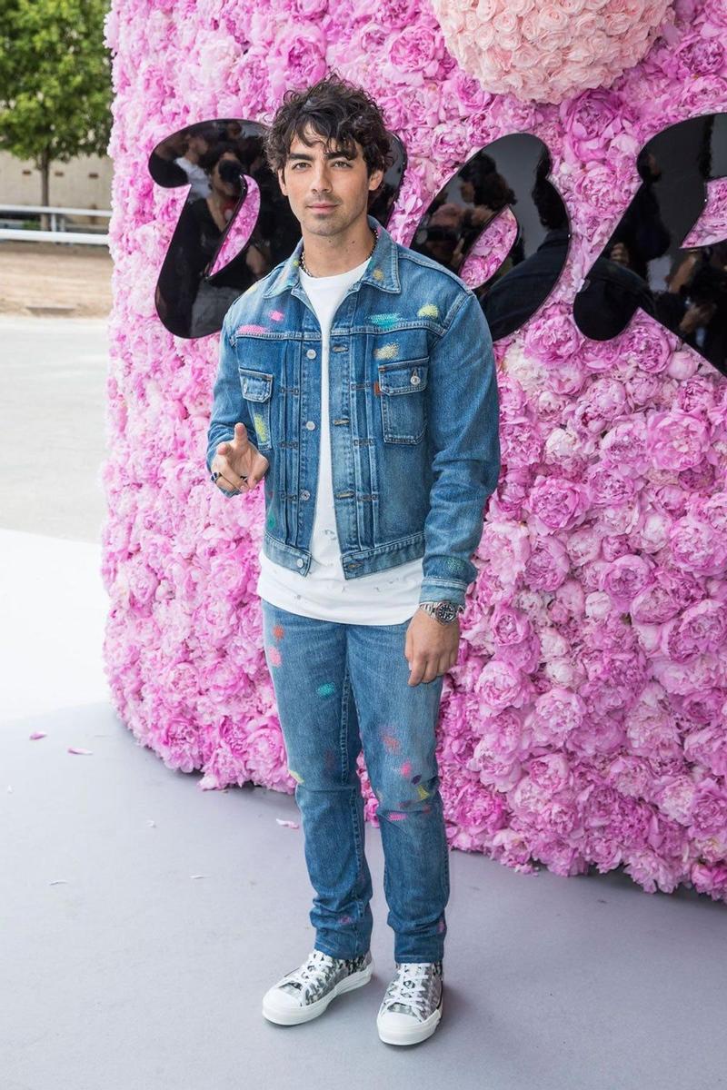 Joe Jonas en el desfile de Dior Homme en París