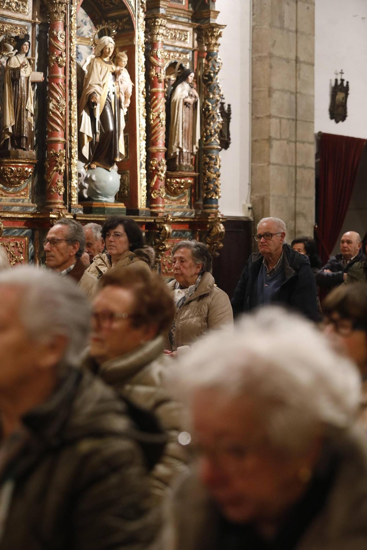 EN IMÁGENES: La primera misa del Socorro de Luanco