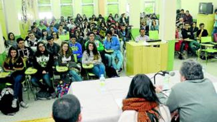 Primer encuentro del aula literaria