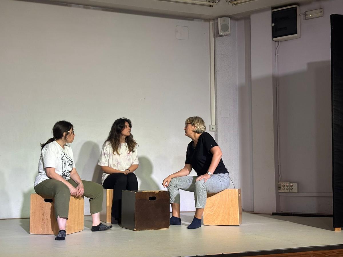 Una sessió de formació a la seu d'El Galliner, a les instal·lacions dels Maristes de Girona.