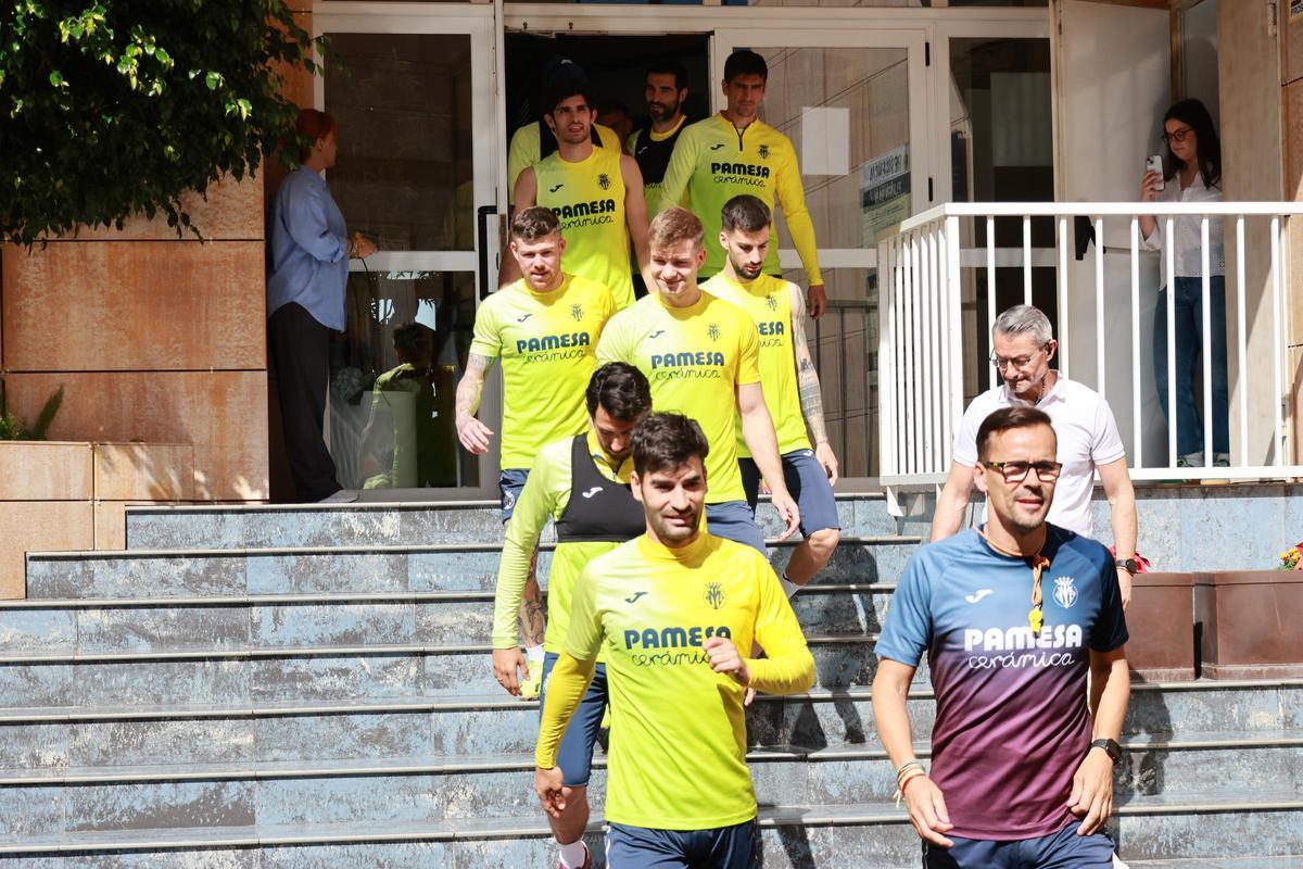 Galería | La afición del Villarreal disfruta con sus ídolos en el entrenamiento de puertas abiertas