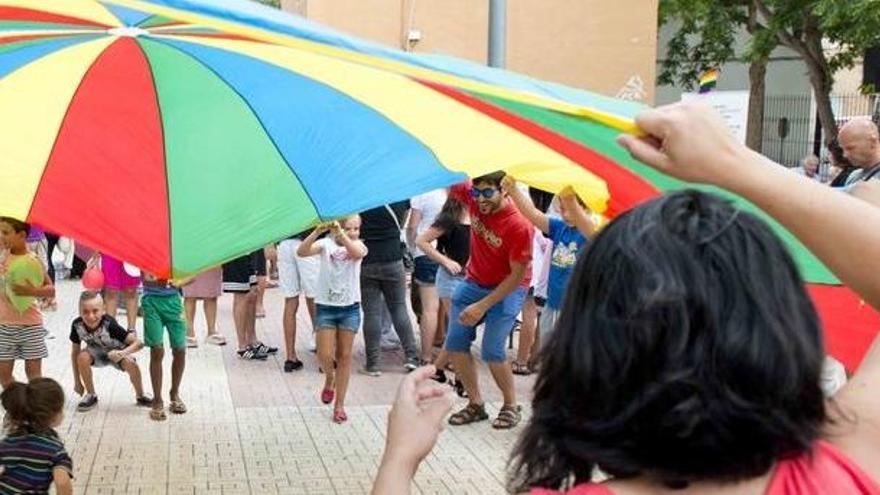 Talleres, música y circo