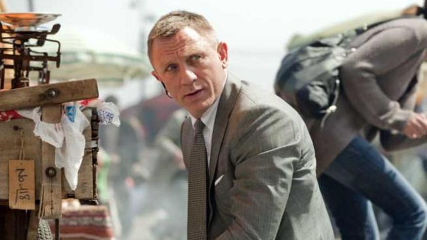 Daniel Craig da vida al agente 007