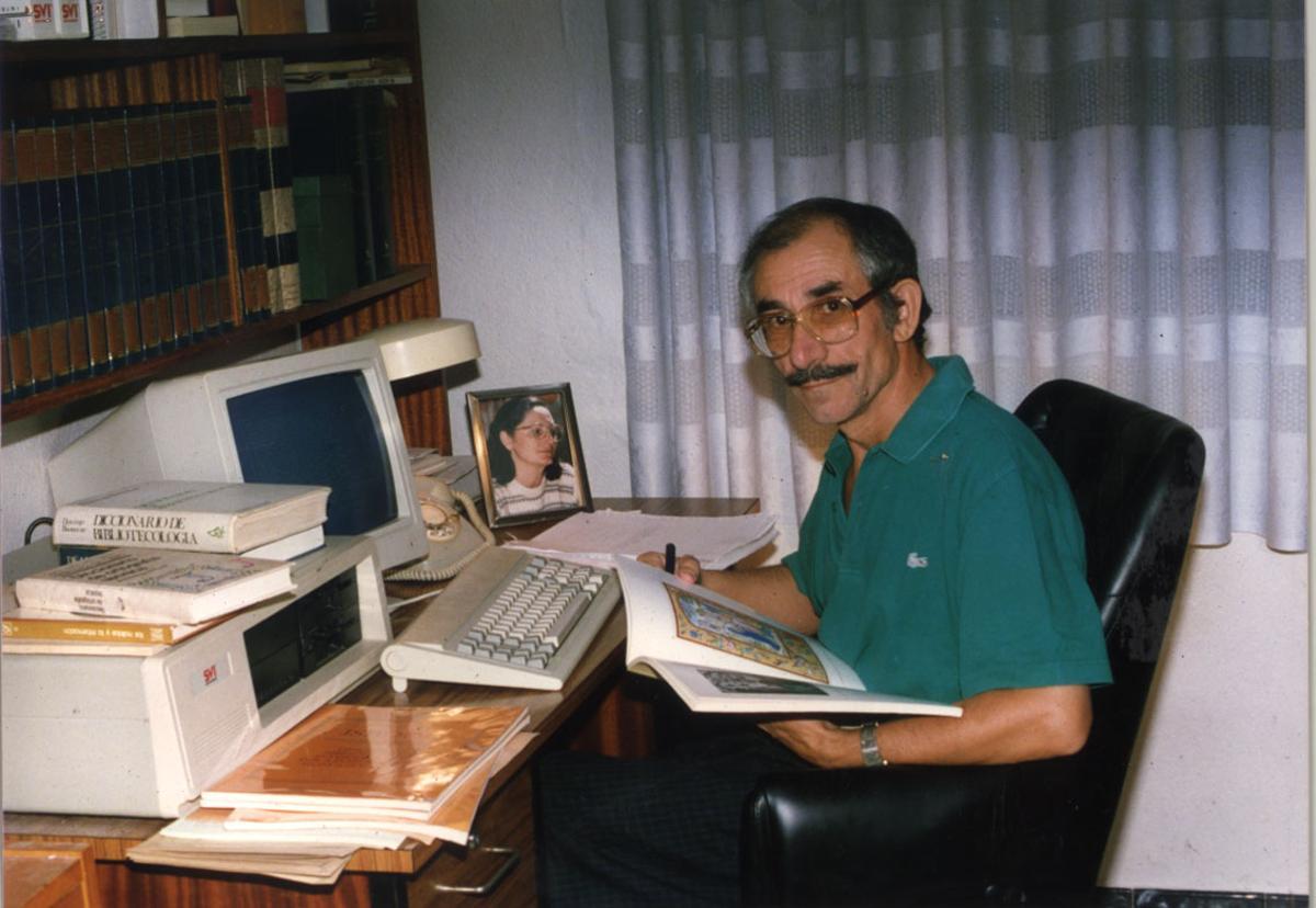 José Martínez de Sousa.