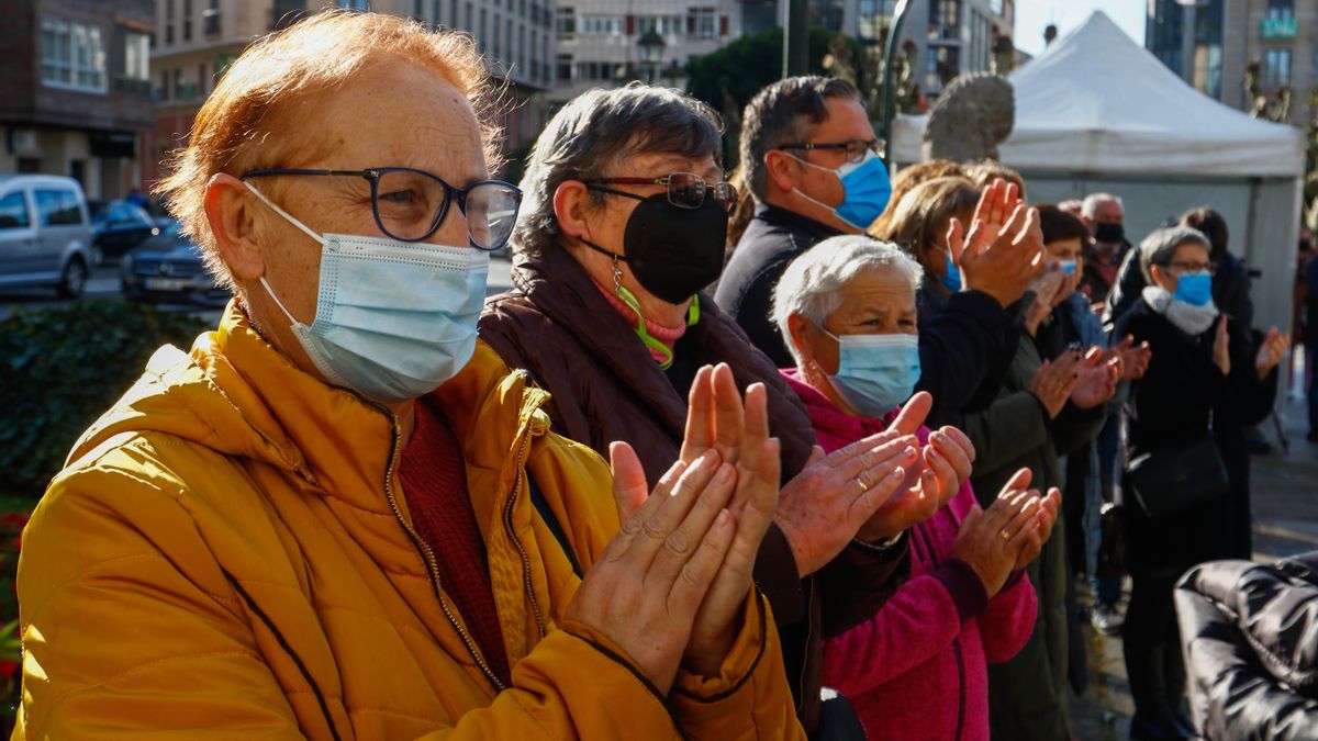 25N: Galicia salió a la calle vestida de morado
