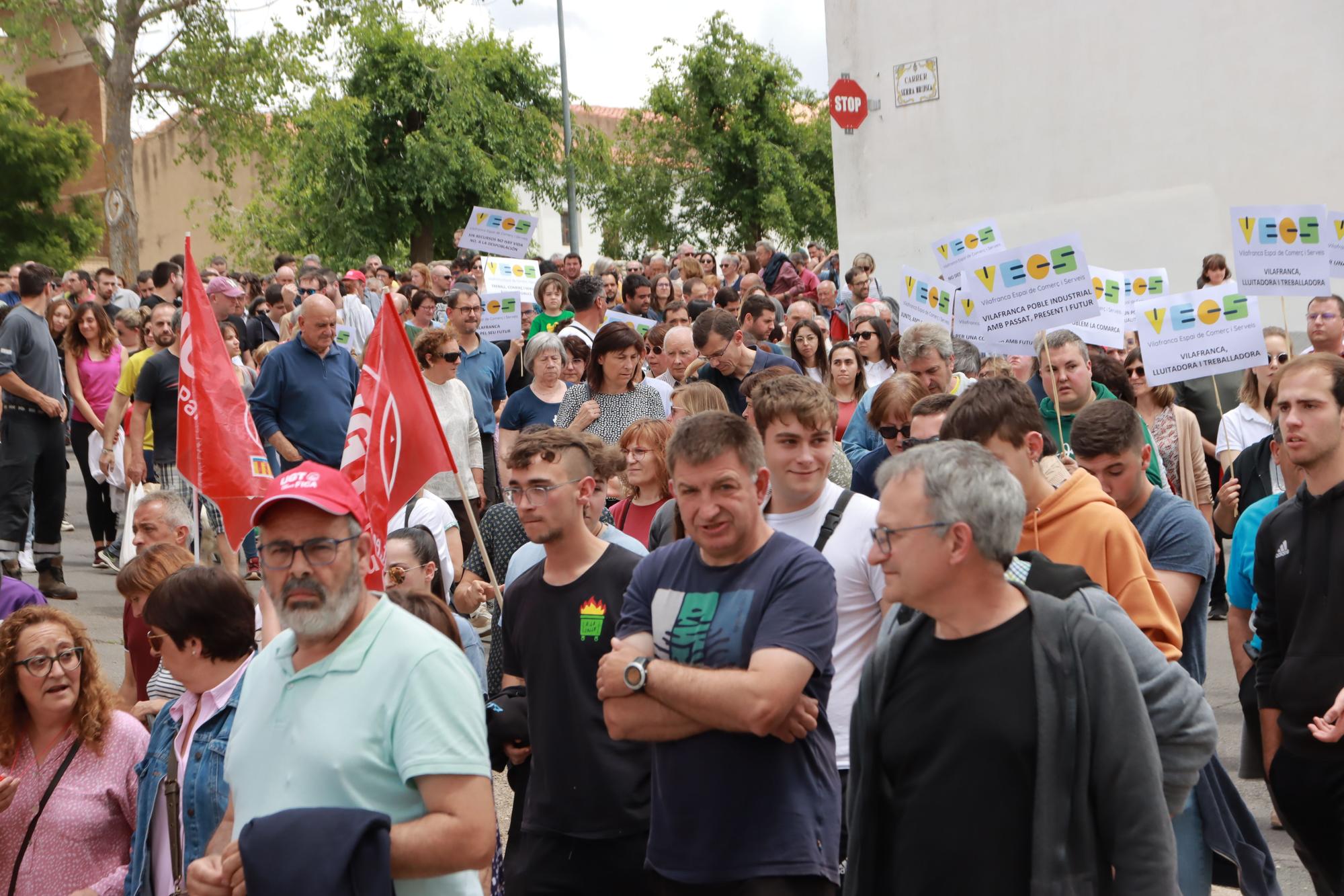 Galería de fotos: 2.000 personas claman por una solución ante el inminente cierre de Marie Claire