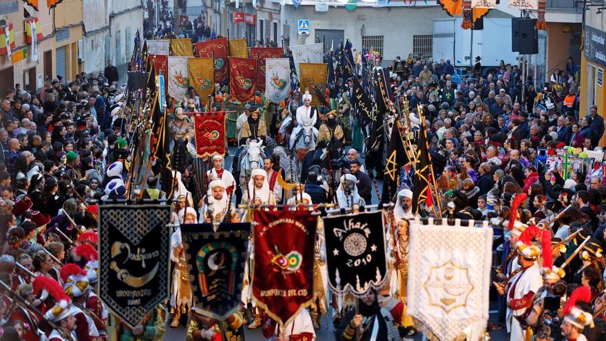 Disfruta de las últimas Fiestas de Moros y Cristianos del 5 al 9 de diciembre en Monforte del Cid