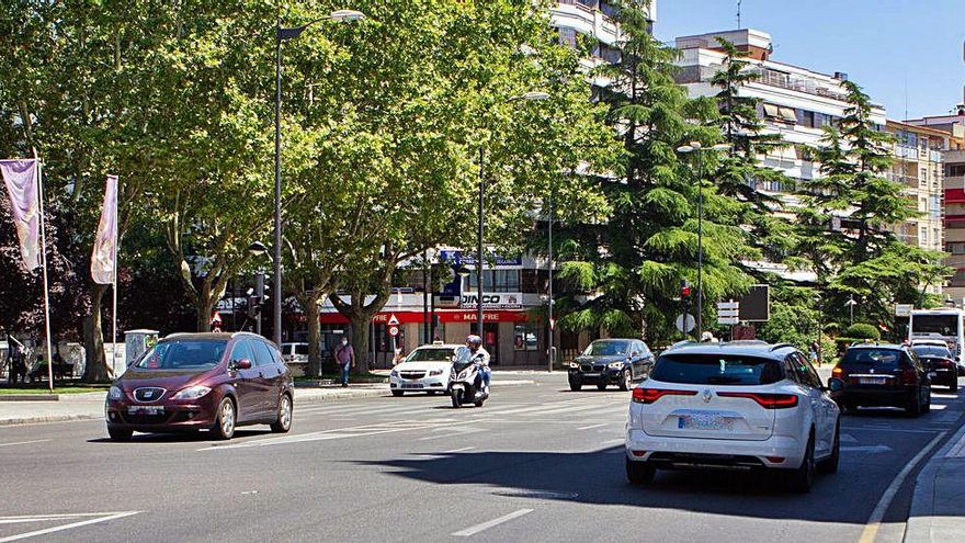 Tráfico por la zona de La Marina, en la capital.