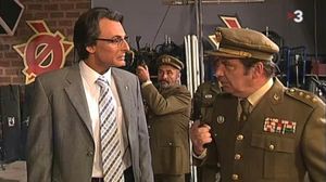 Els militars insten la rendició del president Mas (’Polònia’, TV-3).