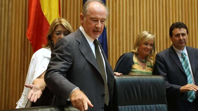 Rato llega al Congreso para dar las explicaciones de su gestión en Bankia.